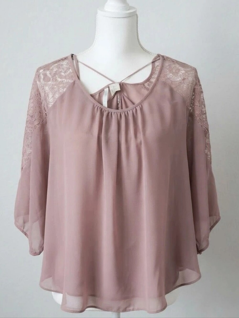 Lauren Conrad Mauve Lace Sheer puncho style over tank size xs